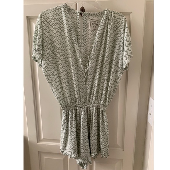 Green and White Tie Romper - Picture 1 of 2